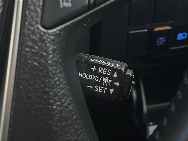 アルファード ２．５Ｓ　Ａパッケージ　９型ナビ　ＴＶ　バックカメラ　ビルトインＥＴＣ　両側パワースライドドア　プリクラッシュセーフティ　レーントレーシングアシスト　オートマチックハイビーム　ＬＥＤヘッドライト　オートライト　スペアタイヤ（23枚目）