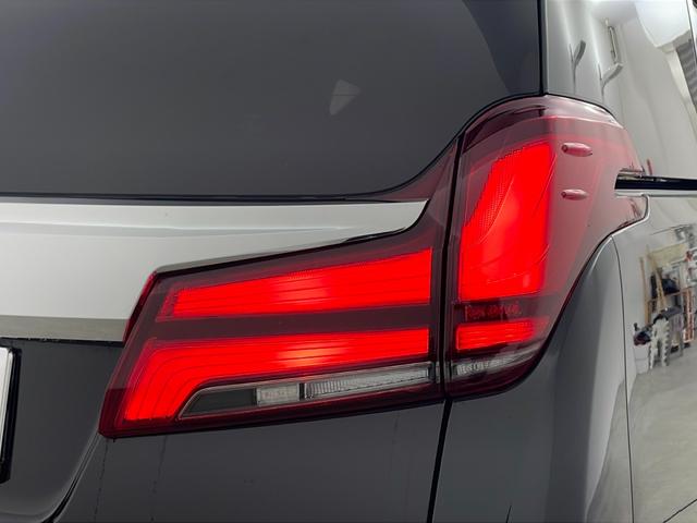 アルファード ２．５Ｓ　Ａパッケージ　９型ナビ　ＴＶ　バックカメラ　ビルトインＥＴＣ　両側パワースライドドア　プリクラッシュセーフティ　レーントレーシングアシスト　オートマチックハイビーム　ＬＥＤヘッドライト　オートライト　スペアタイヤ（47枚目）