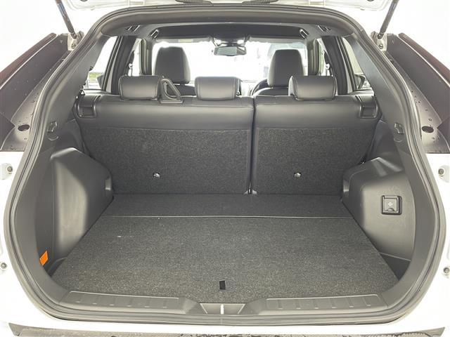 エクリプスクロスＰＨＥＶ Ｐ　純正ナビ　ＴＶ　マルチアラウンドモニター　シートヒーター　電気温水式ヒーター　レーダークルーズコントロール　ブラインドスポット　ルーフレール　ＡＣ１００Ｖ電源　ヘッドアップディスプレイ（14枚目）