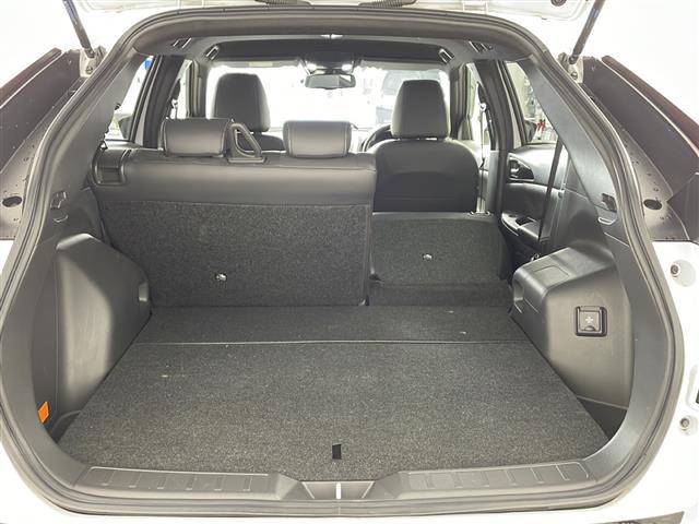 エクリプスクロスＰＨＥＶ Ｐ　純正ナビ　ＴＶ　マルチアラウンドモニター　シートヒーター　電気温水式ヒーター　レーダークルーズコントロール　ブラインドスポット　ルーフレール　ＡＣ１００Ｖ電源　ヘッドアップディスプレイ（16枚目）