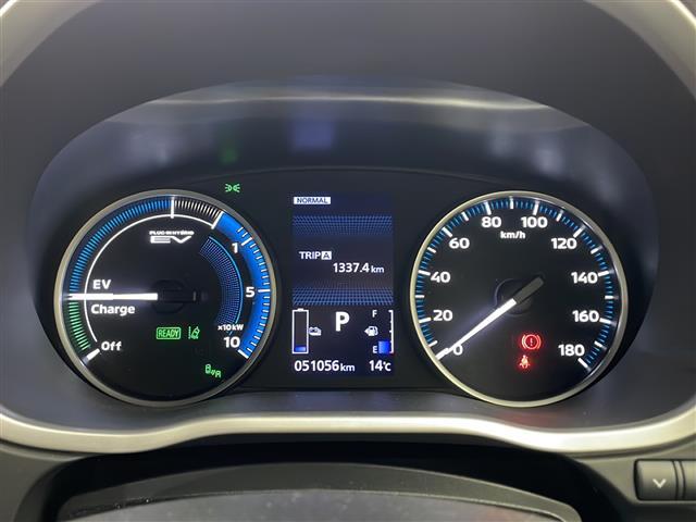 エクリプスクロスＰＨＥＶ Ｐ　純正ナビ　ＴＶ　マルチアラウンドモニター　シートヒーター　電気温水式ヒーター　レーダークルーズコントロール　ブラインドスポット　ルーフレール　ＡＣ１００Ｖ電源　ヘッドアップディスプレイ（18枚目）