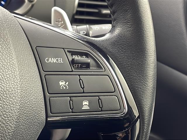 エクリプスクロスＰＨＥＶ Ｐ　純正ナビ　ＴＶ　マルチアラウンドモニター　シートヒーター　電気温水式ヒーター　レーダークルーズコントロール　ブラインドスポット　ルーフレール　ＡＣ１００Ｖ電源　ヘッドアップディスプレイ（21枚目）