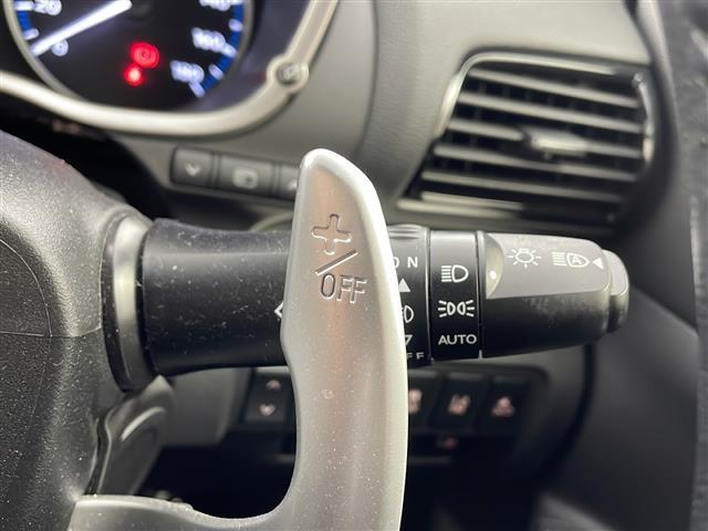 エクリプスクロスＰＨＥＶ Ｐ　純正ナビ　ＴＶ　マルチアラウンドモニター　シートヒーター　電気温水式ヒーター　レーダークルーズコントロール　ブラインドスポット　ルーフレール　ＡＣ１００Ｖ電源　ヘッドアップディスプレイ（22枚目）