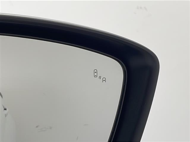 エクリプスクロスＰＨＥＶ Ｐ　純正ナビ　ＴＶ　マルチアラウンドモニター　シートヒーター　電気温水式ヒーター　レーダークルーズコントロール　ブラインドスポット　ルーフレール　ＡＣ１００Ｖ電源　ヘッドアップディスプレイ（34枚目）