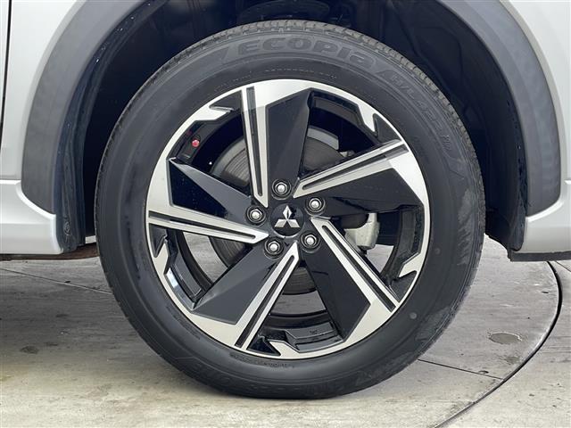 エクリプスクロスＰＨＥＶ Ｐ　純正ナビ　ＴＶ　マルチアラウンドモニター　シートヒーター　電気温水式ヒーター　レーダークルーズコントロール　ブラインドスポット　ルーフレール　ＡＣ１００Ｖ電源　ヘッドアップディスプレイ（41枚目）