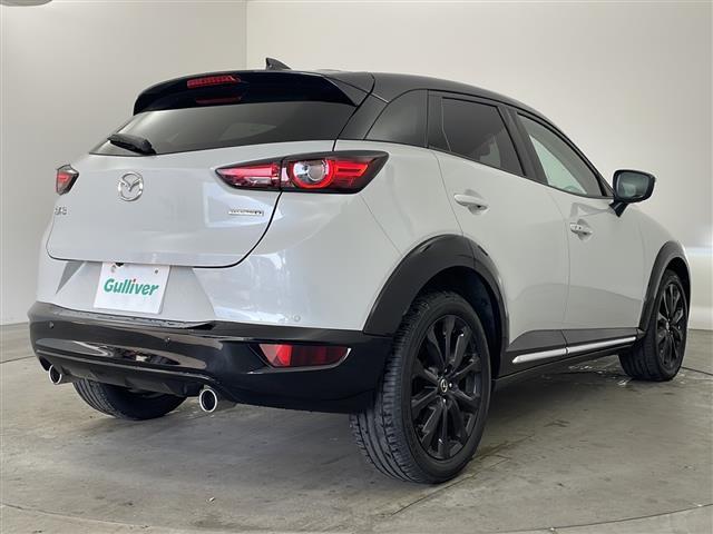 ＣＸ－３ ＸＤ　スーパー　エッジー　・衝突軽減ブレーキ・純正８．８インチＳＤナビ＆フルセグ＆ＢＴ＆ＵＳＢ＆ＤＶＤ・３６０°カメラ・スマートキー・プッシュスタート・ハーフレザーシート・前席シートヒーター・運転席パワーシート・ＢＳＭ・ＨＵＤ（3枚目）