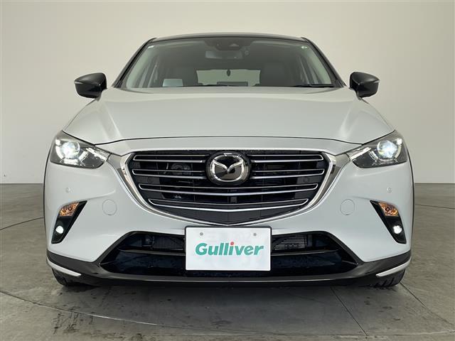 ＣＸ－３ ＸＤ　スーパー　エッジー　・衝突軽減ブレーキ・純正８．８インチＳＤナビ＆フルセグ＆ＢＴ＆ＵＳＢ＆ＤＶＤ・３６０°カメラ・スマートキー・プッシュスタート・ハーフレザーシート・前席シートヒーター・運転席パワーシート・ＢＳＭ・ＨＵＤ（4枚目）