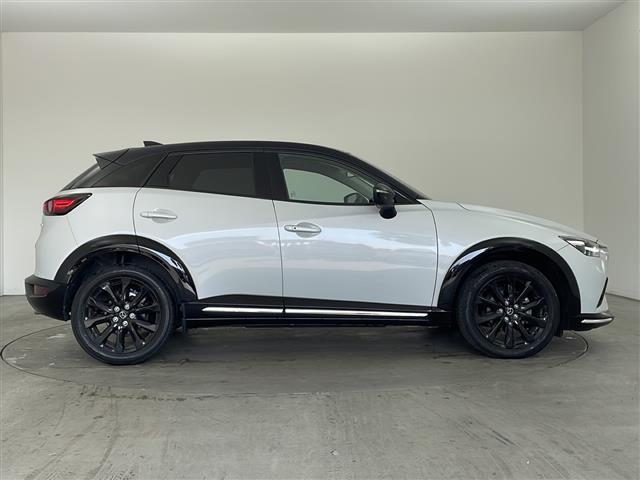 ＣＸ－３ ＸＤ　スーパー　エッジー　・衝突軽減ブレーキ・純正８．８インチＳＤナビ＆フルセグ＆ＢＴ＆ＵＳＢ＆ＤＶＤ・３６０°カメラ・スマートキー・プッシュスタート・ハーフレザーシート・前席シートヒーター・運転席パワーシート・ＢＳＭ・ＨＵＤ（6枚目）