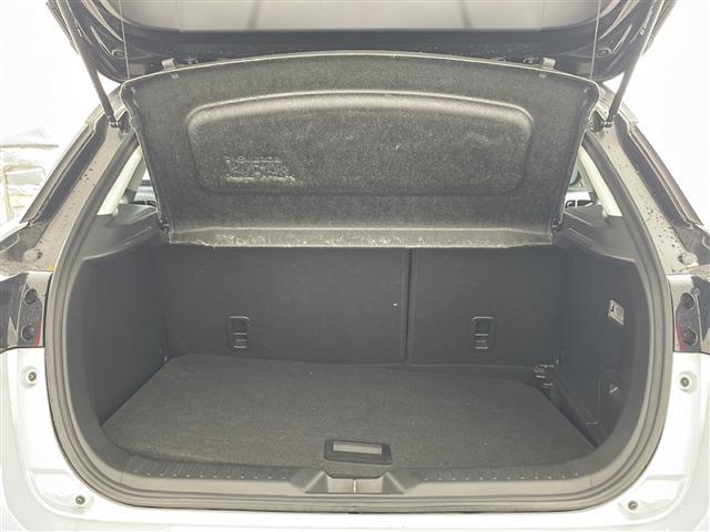 ＣＸ－３ ＸＤ　スーパー　エッジー　・衝突軽減ブレーキ・純正８．８インチＳＤナビ＆フルセグ＆ＢＴ＆ＵＳＢ＆ＤＶＤ・３６０°カメラ・スマートキー・プッシュスタート・ハーフレザーシート・前席シートヒーター・運転席パワーシート・ＢＳＭ・ＨＵＤ（16枚目）