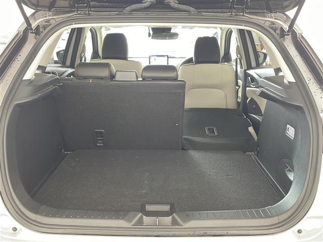 ＣＸ－３ ＸＤ　スーパー　エッジー　・衝突軽減ブレーキ・純正８．８インチＳＤナビ＆フルセグ＆ＢＴ＆ＵＳＢ＆ＤＶＤ・３６０°カメラ・スマートキー・プッシュスタート・ハーフレザーシート・前席シートヒーター・運転席パワーシート・ＢＳＭ・ＨＵＤ（17枚目）