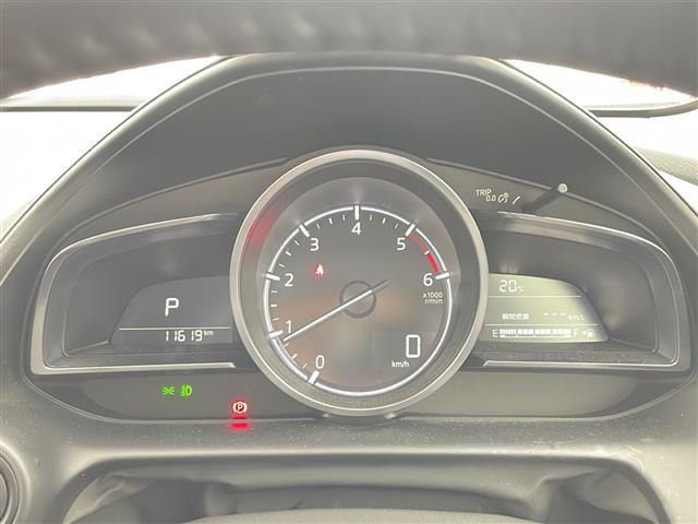 ＣＸ－３ ＸＤ　スーパー　エッジー　・衝突軽減ブレーキ・純正８．８インチＳＤナビ＆フルセグ＆ＢＴ＆ＵＳＢ＆ＤＶＤ・３６０°カメラ・スマートキー・プッシュスタート・ハーフレザーシート・前席シートヒーター・運転席パワーシート・ＢＳＭ・ＨＵＤ（19枚目）