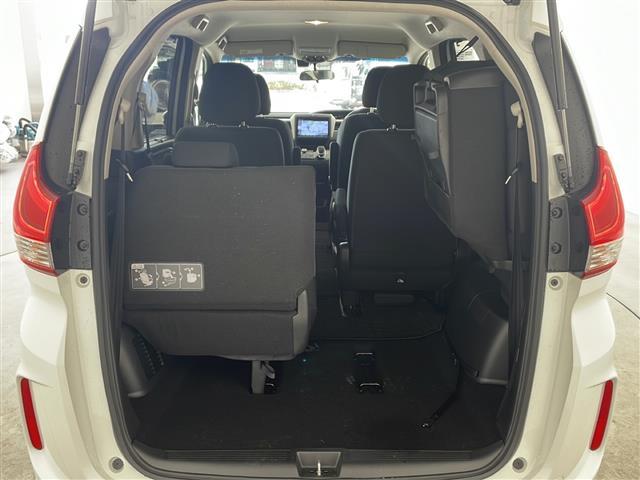 フリードハイブリッド ハイブリッド・Gブラックスタイル 純正ナビ TV バックカメラ ビルトインETC 両側パワースライドドア 衝突被害軽減ブレーキ レーダークルーズコントロール レーンキープアシスト シートヒーター 純正15インチアルミホイール LED(17枚目)