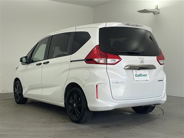 フリードハイブリッド ハイブリッド・Gブラックスタイル 純正ナビ TV バックカメラ ビルトインETC 両側パワースライドドア 衝突被害軽減ブレーキ レーダークルーズコントロール レーンキープアシスト シートヒーター 純正15インチアルミホイール LED(43枚目)