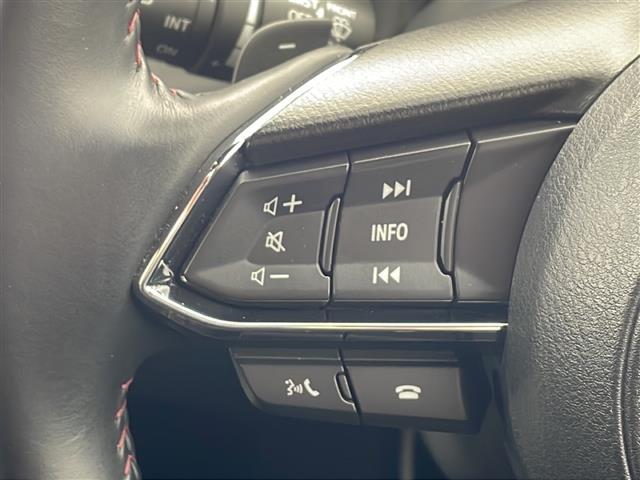 ＣＸ－５ ２５Ｓ　スポーツアピアランス　純正ナビ・全方位カメラ・ＥＴＣ・置くだけ充電・ｉ－ＡＣＴＩＶＳＥＮＳＥ・黒革シート・全席シートヒーター・前席パワーシート・ドライバーアテンションアラート・レーダークルーズコントロール（21枚目）