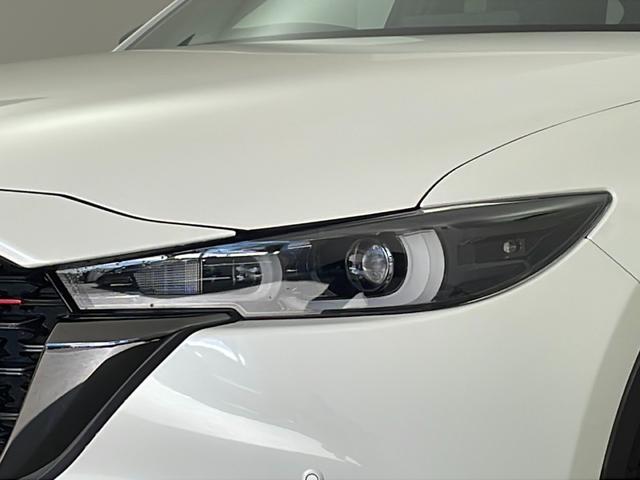 ＣＸ－５ ２５Ｓ　スポーツアピアランス　純正ナビ・全方位カメラ・ＥＴＣ・置くだけ充電・ｉ－ＡＣＴＩＶＳＥＮＳＥ・黒革シート・全席シートヒーター・前席パワーシート・ドライバーアテンションアラート・レーダークルーズコントロール（40枚目）