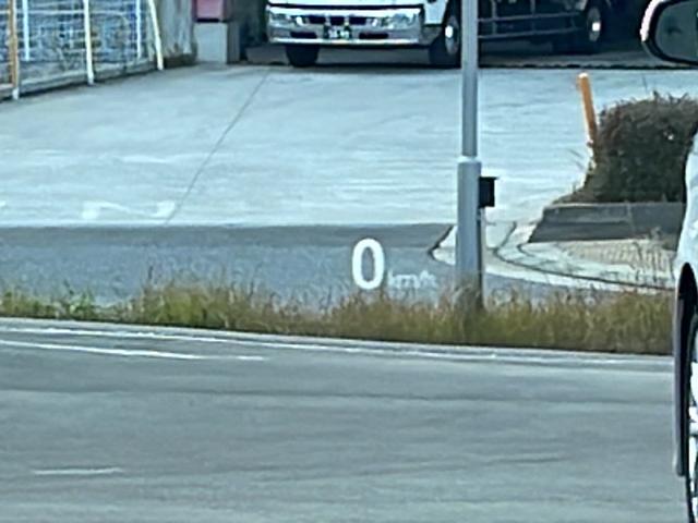 ＣＸ－５ ２５Ｓ　スポーツアピアランス　純正ナビ・全方位カメラ・ＥＴＣ・置くだけ充電・ｉ－ＡＣＴＩＶＳＥＮＳＥ・黒革シート・全席シートヒーター・前席パワーシート・ドライバーアテンションアラート・レーダークルーズコントロール（68枚目）