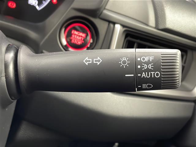 ＷＲ－Ｖ Ｘ　・純正９インチナビ・バックカメラ・ビルトインＥＴＣフルセグＴＶ・デジタルインナーミラー（ドラレコ付き）・パドルシフト・ＬＥＤライト・オートマチックハイビーム・オートライト・社外アルミホイール（23枚目）