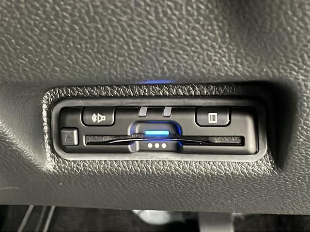 ＷＲ－Ｖ Ｘ　・純正９インチナビ・バックカメラ・ビルトインＥＴＣフルセグＴＶ・デジタルインナーミラー（ドラレコ付き）・パドルシフト・ＬＥＤライト・オートマチックハイビーム・オートライト・社外アルミホイール（27枚目）