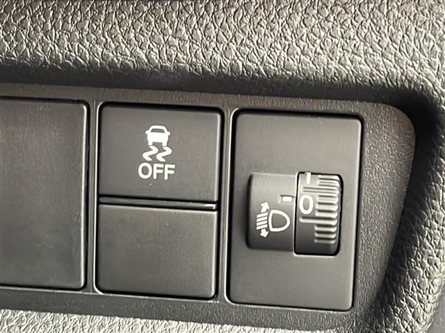 ＷＲ－Ｖ Ｘ　・純正９インチナビ・バックカメラ・ビルトインＥＴＣフルセグＴＶ・デジタルインナーミラー（ドラレコ付き）・パドルシフト・ＬＥＤライト・オートマチックハイビーム・オートライト・社外アルミホイール（35枚目）