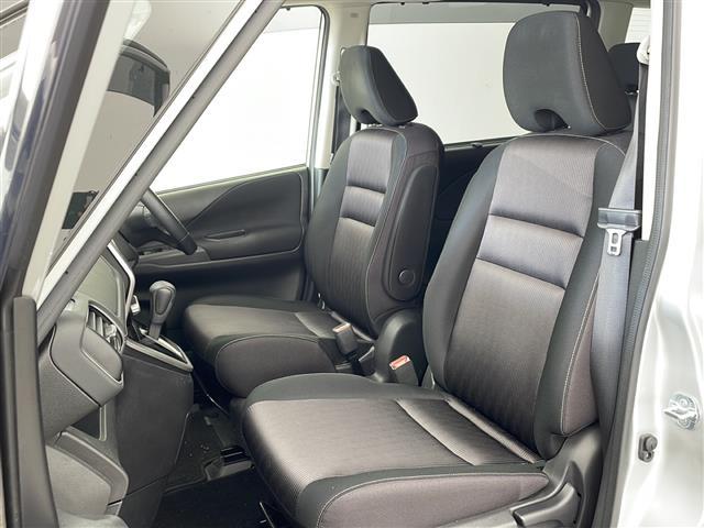 セレナ ハイウェイスター　Ｖセレクション　・エマージェンシーブレーキ・車線逸脱警報・コーナーセンサー・標識認識機能・純正ナビ＆フルセグ＆ＢＴ＆ＤＶＤ・アラウンドビューモニター・両側パワースライドドア・左側ハンズフリー機能・横滑り防止装置（14枚目）