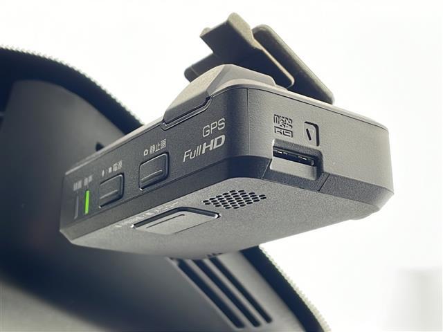 セレナ ハイウェイスター　Ｖセレクション　・エマージェンシーブレーキ・車線逸脱警報・コーナーセンサー・標識認識機能・純正ナビ＆フルセグ＆ＢＴ＆ＤＶＤ・アラウンドビューモニター・両側パワースライドドア・左側ハンズフリー機能・横滑り防止装置（34枚目）