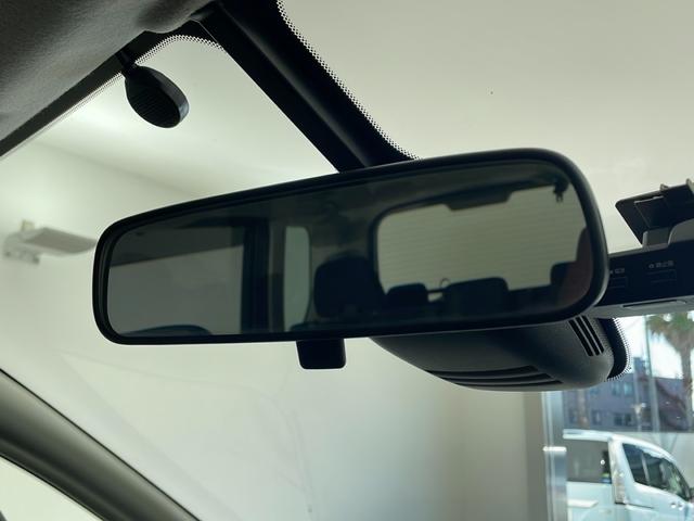 セレナ ハイウェイスター　Ｖセレクション　・エマージェンシーブレーキ・車線逸脱警報・コーナーセンサー・標識認識機能・純正ナビ＆フルセグ＆ＢＴ＆ＤＶＤ・アラウンドビューモニター・両側パワースライドドア・左側ハンズフリー機能・横滑り防止装置（65枚目）