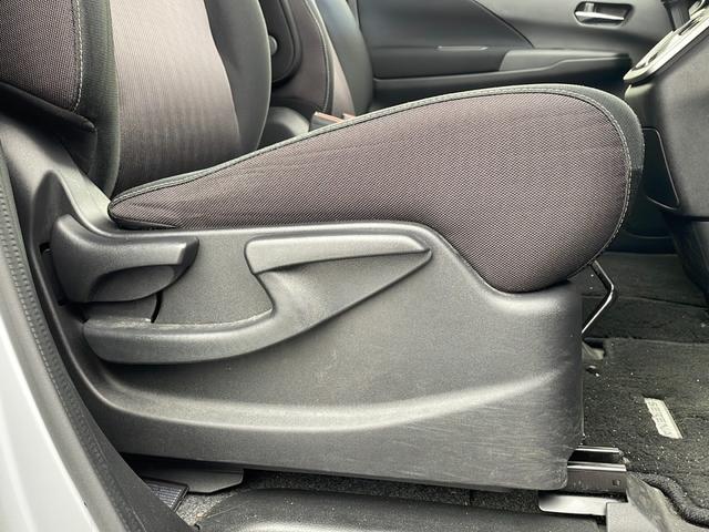 セレナ ハイウェイスター　Ｖセレクション　・エマージェンシーブレーキ・車線逸脱警報・コーナーセンサー・標識認識機能・純正ナビ＆フルセグ＆ＢＴ＆ＤＶＤ・アラウンドビューモニター・両側パワースライドドア・左側ハンズフリー機能・横滑り防止装置（70枚目）