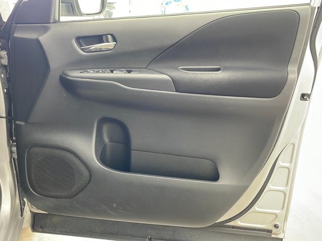 セレナ ハイウェイスター　Ｖセレクション　・エマージェンシーブレーキ・車線逸脱警報・コーナーセンサー・標識認識機能・純正ナビ＆フルセグ＆ＢＴ＆ＤＶＤ・アラウンドビューモニター・両側パワースライドドア・左側ハンズフリー機能・横滑り防止装置（73枚目）