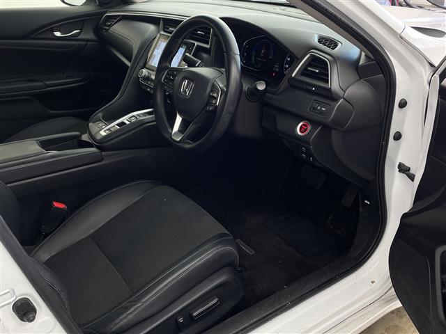インサイト EX 純正9インチインターナビ・フルセグ・AppleCarPlay・バックカメラ・ビルトインETC・ホンダセンシング・BSM・シートヒーター・パワーシート・LEDオートライト・純正17インチアルミホイール(8枚目)
