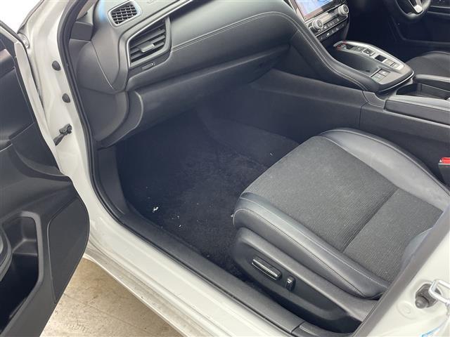 インサイト EX 純正9インチインターナビ・フルセグ・AppleCarPlay・バックカメラ・ビルトインETC・ホンダセンシング・BSM・シートヒーター・パワーシート・LEDオートライト・純正17インチアルミホイール(12枚目)