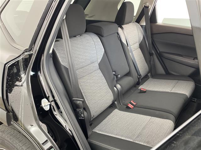 エクストレイル Ｘ　・プロパイロット・デジタルインナーミラー・１２．３インチメーカーナビ＆フルセグ＆ＢＴ＆ＵＳＢ・アラウンドビューモニター・純正前後ドライブレコーダー・ステアリングリモコン・ステアリングヒーター・ＥＴＣ（9枚目）