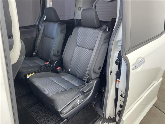 ヴォクシー ZS 煌II アルパイン11型ナビ バックカメラ Toyota Safety Sense C 両側パワースライドドア 純正アルミホイールタイヤ LEDヘッドライト ドラレコ インテリアイルミネーション スペアキー(16枚目)