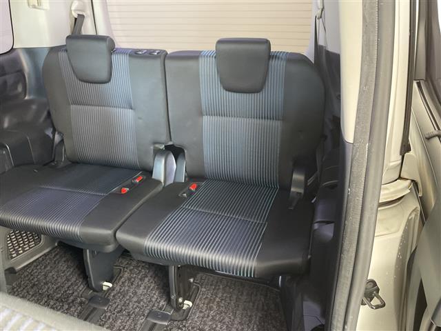 ヴォクシー ZS 煌II アルパイン11型ナビ バックカメラ Toyota Safety Sense C 両側パワースライドドア 純正アルミホイールタイヤ LEDヘッドライト ドラレコ インテリアイルミネーション スペアキー(17枚目)