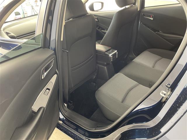 デミオ １３Ｓツーリング　マツダコネクトナビ　マツダスピードエアロ　ＢＳＭ　バックカメラ　ＨＵＤ　衝突軽減ブレーキ　シートヒーター　純正１５インチＡＷ　ＥＴＣ　ＢＴ　ドライブレコーダー　プッシュスタート　ＬＥＤヘッドライト（14枚目）