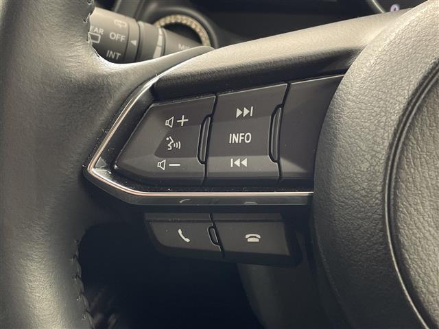 デミオ １３Ｓツーリング　マツダコネクトナビ　マツダスピードエアロ　ＢＳＭ　バックカメラ　ＨＵＤ　衝突軽減ブレーキ　シートヒーター　純正１５インチＡＷ　ＥＴＣ　ＢＴ　ドライブレコーダー　プッシュスタート　ＬＥＤヘッドライト（20枚目）