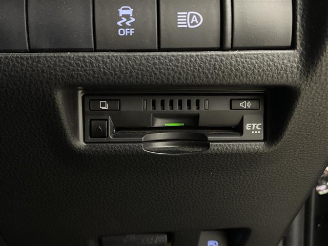 ハリアーハイブリッド Ｇ　純正８型ナビ　衝突軽減　デジタルインナーミラー　ＢＳＭ　ＰＣＳ　クリアランスソナー　バックカメラ　レーンキープ　レーダークルーズ　ハーフレザー　電動リアゲート　ＥＴＣ　ＴＶ　電動シート　ＬＥＤライト（32枚目）