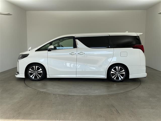 アルファード ２．５Ｓ　Ｃパッケージ　純正９型ナビ　フリップダウン　サンルーフ　デジタルインナーミラー　社外エアロ・マフラー　Ｂカメラ　ＢＳＭ　ＰＣＳ　衝突軽減　レーダーＣ　３眼ＬＥＤ　ＬＴＡ　前後ドラレコ　両側電動　ＤＶＤ　ＴＶ　ＥＴＣ（7枚目）