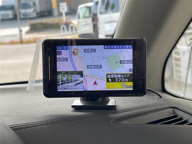 アルファード ２．５Ｓ　Ｃパッケージ　純正９型ナビ　フリップダウン　サンルーフ　デジタルインナーミラー　社外エアロ・マフラー　Ｂカメラ　ＢＳＭ　ＰＣＳ　衝突軽減　レーダーＣ　３眼ＬＥＤ　ＬＴＡ　前後ドラレコ　両側電動　ＤＶＤ　ＴＶ　ＥＴＣ（32枚目）