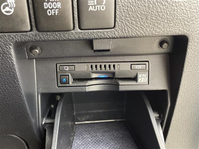 アルファード ２．５Ｓ　Ｃパッケージ　純正９型ナビ　フリップダウン　サンルーフ　デジタルインナーミラー　社外エアロ・マフラー　Ｂカメラ　ＢＳＭ　ＰＣＳ　衝突軽減　レーダーＣ　３眼ＬＥＤ　ＬＴＡ　前後ドラレコ　両側電動　ＤＶＤ　ＴＶ　ＥＴＣ（34枚目）