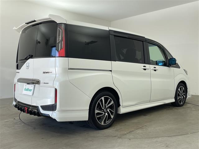 ステップワゴンスパーダ スパーダ・クールスピリット　ホンダセンシング　純正９インチナビ　マルチビューカメラシステム　ホンダセンシング　両側パワスラ（左側ハンズフリー）　デジタルインナーミラー　前後ドラレコ　無限エアロ　純正アルミホイールタイヤ　ＬＥＤライト　スペアキー（3枚目）