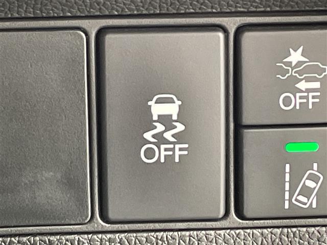 ステップワゴンスパーダ スパーダ・クールスピリット　ホンダセンシング　純正９インチナビ　マルチビューカメラシステム　ホンダセンシング　両側パワスラ（左側ハンズフリー）　デジタルインナーミラー　前後ドラレコ　無限エアロ　純正アルミホイールタイヤ　ＬＥＤライト　スペアキー（33枚目）