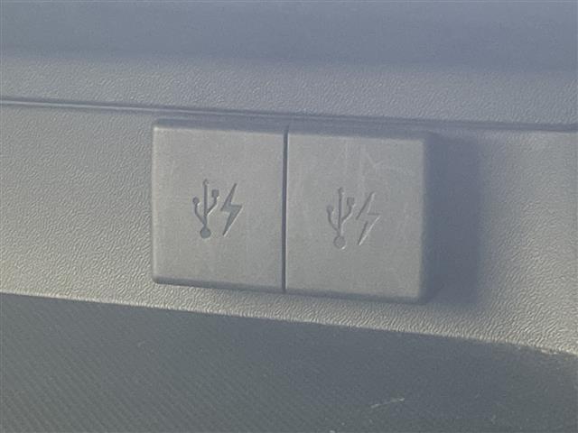 ステップワゴンスパーダ スパーダ・クールスピリット　ホンダセンシング　純正９インチナビ　マルチビューカメラシステム　ホンダセンシング　両側パワスラ（左側ハンズフリー）　デジタルインナーミラー　前後ドラレコ　無限エアロ　純正アルミホイールタイヤ　ＬＥＤライト　スペアキー（35枚目）