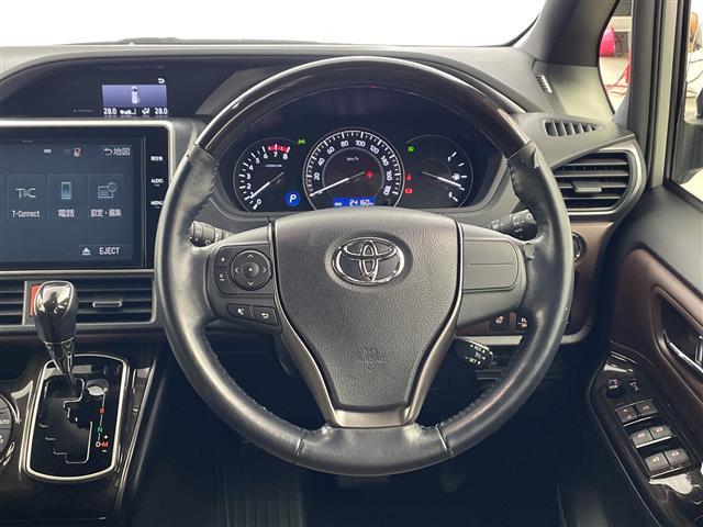 エスクァイア 　純正１０インチナビ・ビルトインＥＴＣ・純正１５インチアルミホイール・自動防眩ミラー・ＬＥＤヘッドライト・プッシュスタート・スペアキー・ステアリングリモコン・茶革ハーフレザーシート・シートヒーター（22枚目）