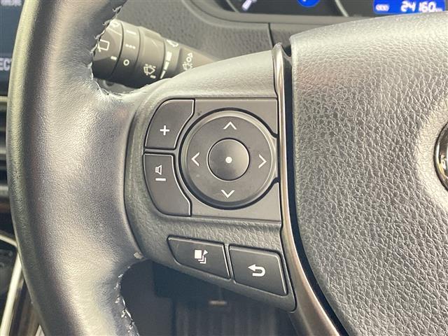 エスクァイア 　純正１０インチナビ・ビルトインＥＴＣ・純正１５インチアルミホイール・自動防眩ミラー・ＬＥＤヘッドライト・プッシュスタート・スペアキー・ステアリングリモコン・茶革ハーフレザーシート・シートヒーター（23枚目）