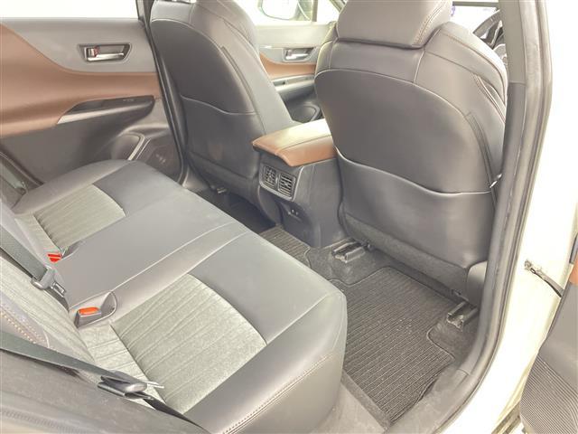 ハリアー Z 純正12型ナビ 全方位カメラ BSM JBL 衝突軽減 LTA レーダークルーズ 置くだけ充電 デジタルインナーミラー ドラレコ パワーシート ETC LEDライト ハーフレザー クリアランスソナー(10枚目)