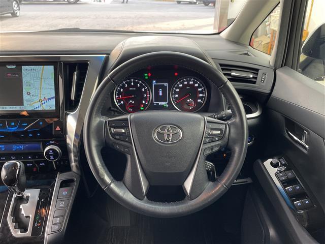 アルファード 2.5S Aパッケージ カロッツェリア10型ナビ 13.3型フリップダウン サンルーフ デジタルインナーミラー BSM バックカメラ 全方位ドラレコ 両側電動スライド 衝突軽減 LTA レーダークルーズ TV ETC LED(20枚目)