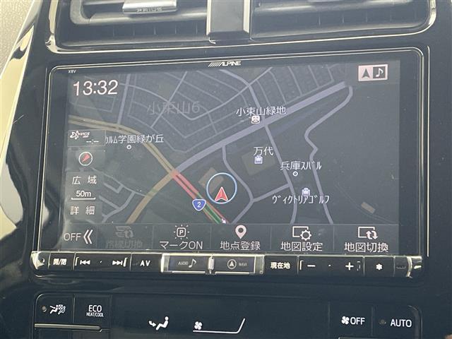 プリウス Ｓツーリングセレクション　社外メモリナビ　Ｂｌｕｅｔｏｏｔｈ接続　フルセグＴＶ　ビルトインＥＴＣ　前後ドライブレコーダー　モデリスタエアロ　ローダウン　前席シートヒーター　純正アルミホイール　純正フロアマット　バックカメラ（23枚目）