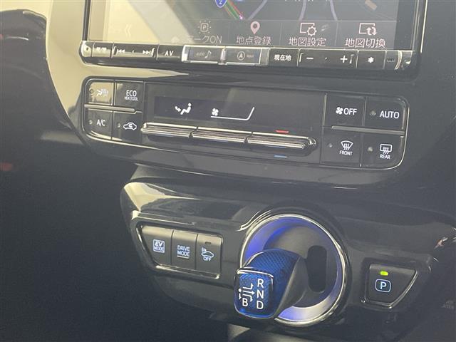 プリウス Ｓツーリングセレクション　社外メモリナビ　Ｂｌｕｅｔｏｏｔｈ接続　フルセグＴＶ　ビルトインＥＴＣ　前後ドライブレコーダー　モデリスタエアロ　ローダウン　前席シートヒーター　純正アルミホイール　純正フロアマット　バックカメラ（28枚目）