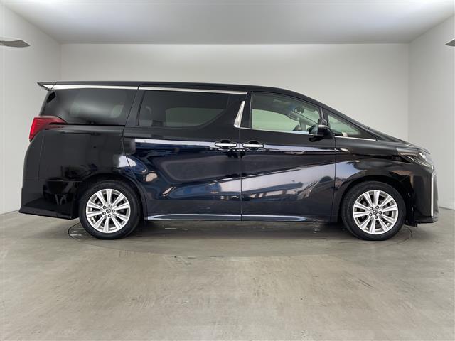 アルファード 2.5S ・トヨタセーフティーセンス・プリクラッシュセーフティ・レーントレーシングアシスト・クリアランスソナー・ロードサインアシスト・先行車発進お知らせ・レーダークルーズコントロール・社外8型ナビ・フルセグ(7枚目)