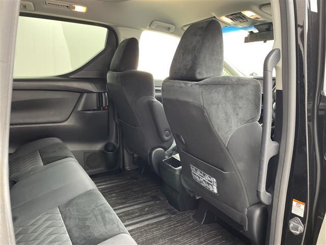 アルファード 2.5S ・トヨタセーフティーセンス・プリクラッシュセーフティ・レーントレーシングアシスト・クリアランスソナー・ロードサインアシスト・先行車発進お知らせ・レーダークルーズコントロール・社外8型ナビ・フルセグ(10枚目)